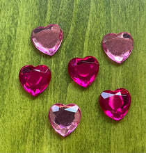 Load image into Gallery viewer, Green Heart Gem Tree