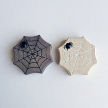 Load image into Gallery viewer, Mini Spiderweb Pair